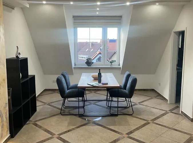 Luxurioese Wohnung Im Herzen Von Rlp