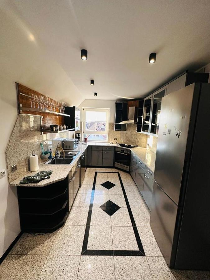 Apartment Luxurioese Im Herzen Von Rlp